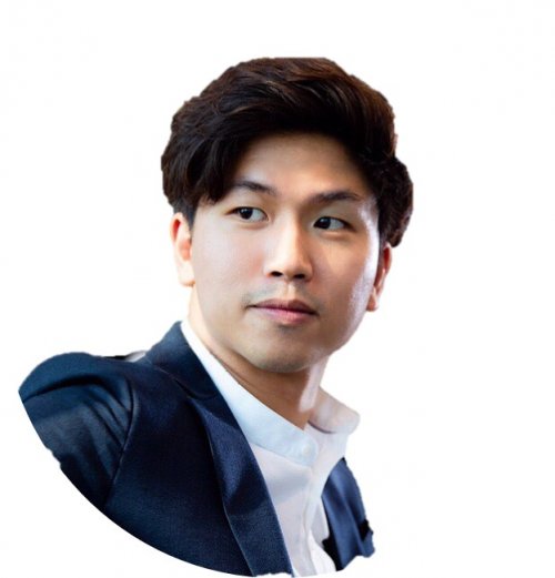 คุณพลภัทร ทรงธัมจิตติ  