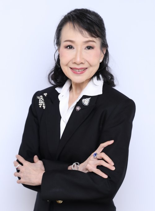 คุณพิมพ์ใจ ลี้อิสสระนุกูล